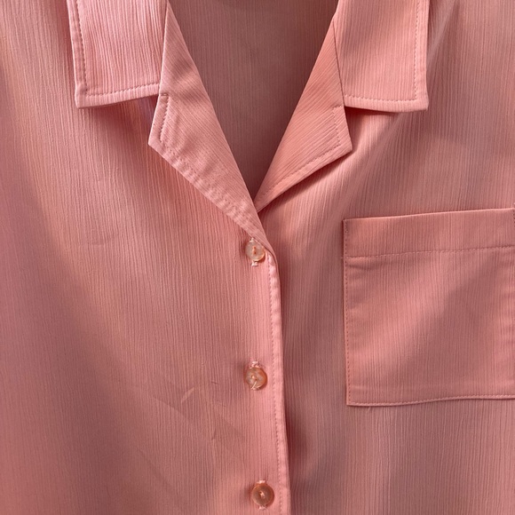 Shirt sleeve top medium button down - Picture 7 of 7